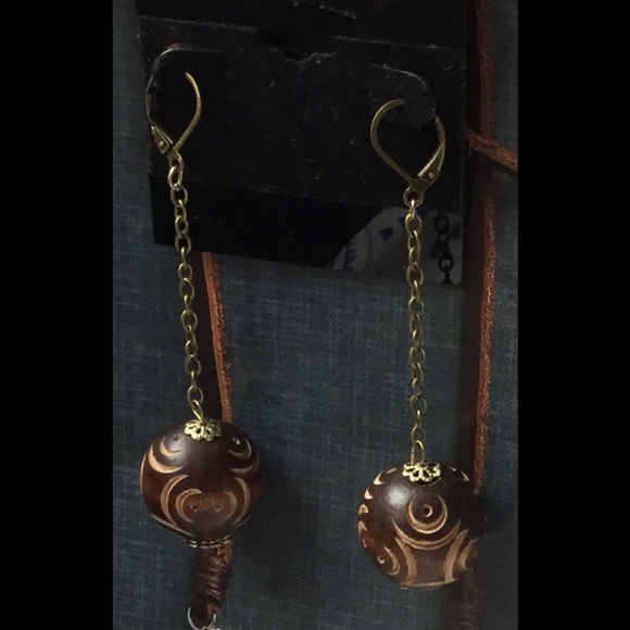 HOST PICK-Carved Tribal Earrings w/ Brass Hardware - Picture 4 of 6